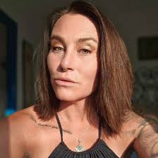 Petra Alonso updated her profile picture.