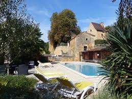 Le nombre insuffisant d'annonces sur cette ville ne nous permet pas de calculer un loyer moyen. Gites In Saint Front Sur Lemance And Houses From 114 Holiday Rentals Saint Front Sur Lemance Holiday Lettings