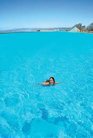 Das Grosste Salzwasser Schwimmbecken Der Welt In Chile Chile Salzwasser Schwimmbecken Outdoor Pool Best Places To Travel Outdoor