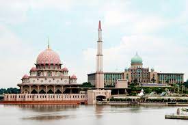 Senarai masjid di malaysia csv paling popular. 10 Masjid Tercantik Di Malaysia Eztakaful