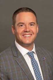 Bryan Beals's Instagram, Twitter & Facebook