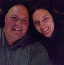 What are some good graduation gift ideas for a local college student?