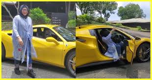 Dek kerana kecewa terhadap anaknya itu, dia tidak pernah sekalipun pergi melawat anaknya itu di. Gara Gara Tayang Pandu Ferrari Erma Fatima Kena Body Sh4ming Tapi Limau Manis