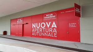 Mondo convenienza è un'azienda italiana leader nel settore della grande distribuzione organizzata di mobili e complementi d'arredo. Mondo Convenienza Batte Il Lockdown 500 Dipendenti Richiamati Dalla Cig