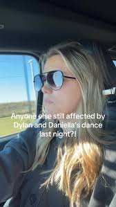 Plot twist: Dylan Efron has taste. 🧛 @daniellakaragach thank you for your  service. 🤣 🧚‍♀️ #dwts #romantasy #halloween #halloweennight  #dancingwiththestars #romantasybooks #vampire #dylanefron #daniellakaragach  #audiobooks