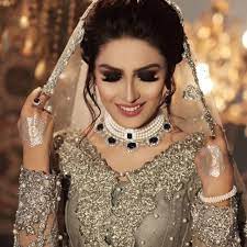 Ayeza Khan Looking Stunning In New Clicks Bridal Dresses Pakistan Pakistani Bridal Makeup Wedding Dresses For Girls