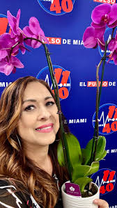 👋 🎙️ 🌟 , Que linda sorpresa recibí hoy, de mis compañeros en la radio,  celebrando que gané el prestigioso ‘Premio Gracie, que otorga la “Fundación  All Women in Media”, por mi programa ¡Entérate! Con ...