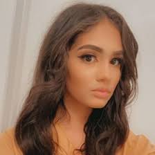 Mariah Salinas's Instagram, Twitter & Facebook