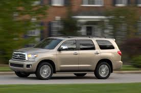 Compare the 2011 toyota sequoia against the competition. 2015 Toyota Sequoia Specs