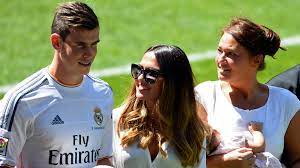 Psg offered messi 'everything money could buy' with neymar keen for reunion bale helped wales reach the second round of this summer's euro. Who Is Emma Rhys Jones Everything You Need To Know About Gareth Bale S Soon To Be Wife Goal Com