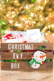 Project ideas for sewing, quilting, and paper crafts; Christmas Eve Box Diy Ideas And Free Printables
