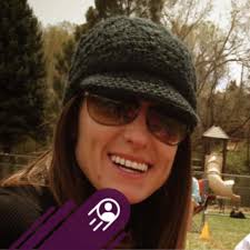 How long can cooked butts be kept warm in a cooler?