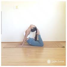 Repost From Gracetealeyoga Check Out Her Amazing Yoga Tips How To Do King Cobra Safety First Get T In 2020 Upward Facing Dog Baby Cobra Cobra Pose