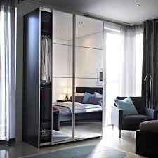 Get Traditional Look In Your Bedroom With Mirror Wardrobe Anlamli Net Ikea Sliding Wardrobes Wardrobe Doors Ikea Closet Doors