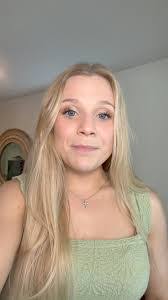 Vicky Foreman's Instagram, Twitter & Facebook