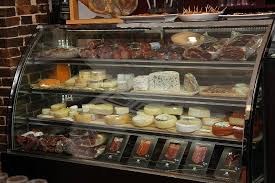 Pâtisserie portugaise et pain portugais. Une Selection De Charcuterie Et Fromage Portugais Picture Of Portologia Paris La Maison Des Porto Tripadvisor