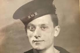 Warwick retirees share WWII experiences with primary school pupils