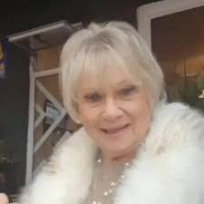 Judith Mucci's Instagram, Twitter & Facebook