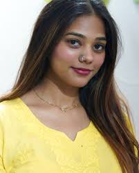 In my param sundari moment 🙈♥️ #desigirl #desi #saree #love #bollywood  #indiangirls #sexy #model #indiangirl #instagood #hotmodel #hot #fashion  #bhfyp #instagram #trending #hotactress #sareelove #desifashion #indian  #india #mumbai #follow ...