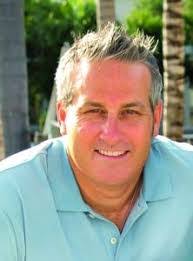 Mike Palma's Instagram, Twitter & Facebook