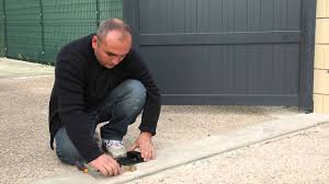 Portail fer 3m leroy merlin. Installer Un Portail 2 Battants Emalu Guide De Mise En Place Youtube
