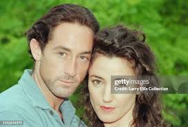 299 photos et images haute résolution de Emily Ellis