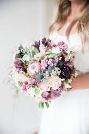 Bandliste plz 8 location scheune <15000 Romantische Hochzeit Im April Blumenstrauss Hochzeit Romantische Hochzeit Hochzeit