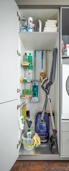 Hauswirtschaftsraum Der Firma Spitzhuttl Mobel Hauswirtschaftsraum Staubsauger Hochschrank