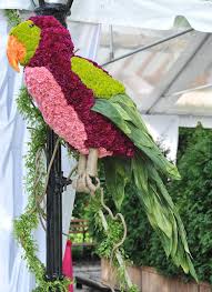 Sapphire Designs By Rach Bellwood How Cool Flower Sculptures Flower Decorations Flower Arrangements