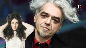 Morgan, enigmatico post nella notte: "Se fossi il mostro vi piacerei"