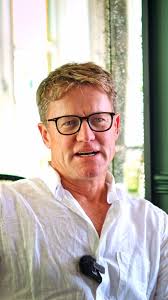 Thank you @geordin.hill.lewis for having @morefamilycollection at such a  special event