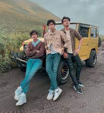 Dibintangi zoe abbas jackson, dian nitami, hana saraswati, & umar lubis. Potret Kompak Para Pemain Buku Harian Seorang Istri