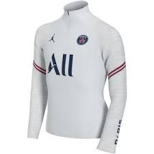 Le nouveau maillot du club de la capital est enfin arrivé. Fussball Trikots Psg 2021 2022 Paris St Germain Foot Store