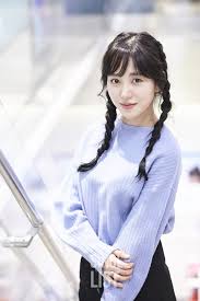 8월 14일 bntstar 홈페이지에 권민아의 화보와 권민아 화보 촬영 인터뷰가 공개되었다.# ê¶Œë¯¼ì•„ ì„±í­í–‰ ê°€í•´ìž ì‹¤ì²´ Mtop