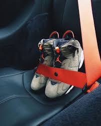 Air Jordan 6 Travis Scott Medium Olive En 2020 Chaussures Air Jordan Chaussures Sneakers Nike Tete De Sneaker