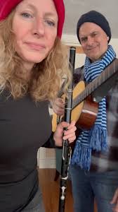 Gander in the Pratie Hole