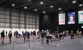 I wanted to feel useful to the nhs and be a part of history. Covid 19 Volunteers Rush To Help Nhs Staff Administer Vaccine Rcni