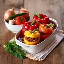 Gefullte Paprika Mit Reis Und Gemuse Rezept Rezepte Hackfleisch Rezept Fleisch Gerichte