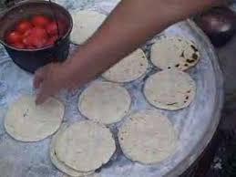 Making Tortillas In Guatemala Youtube Spanish Food Unit How To Make Tortillas Mexican Food Recipes