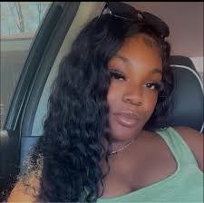 Shannah Kelley's Instagram, Twitter & Facebook