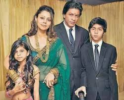 The kkan family was the cover photo of the hello! Shahrukh Khan Family Portrait Photos Filmibeat