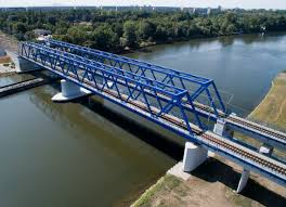 16 kwietnia 2008 lewandowski został ponownie zatrzymany przez cba pod zarzutem wyprowadzania pieniędzy ze spółki. 400 Mln Zl Nowych Instrumentow Finansowych Dla Trakcji Prkii Portal Kolejowy Nakolei Pl