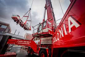 Эмма уотсон, даниэль брюль, микаэль нюквист и др. Colonia Spezialfahrzeuge Kranarbeiten Schwertransporte