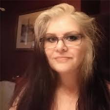 Jayne Bean's Instagram, Twitter & Facebook