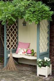 Pin By Felicia Dailey On Garden Design Ideas Small Garden Nooks Small Garden Design Garden Nook