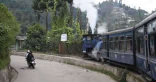 Darjeeling Steam Engine Toy Train Darjeeling Train Train Rides