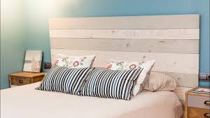 De madera, de fibras naturales, ganchillo., y también de piedra. Crear Un Cabecero De Cama Con Tablas De Madera De Pino Decogarden Youtube