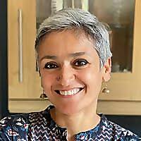 45 Best UK Baking Blogs and Websites in 2025