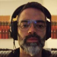 100+ perfiles de «Ricardo Franco»