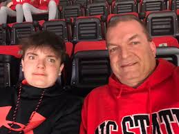 Brian Whitesell (@woofpak92)